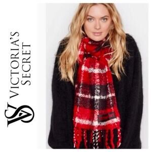 Victoria’s Secret Black & Scarlet Red Cozy Plush Plaid Fringe Large Scarf